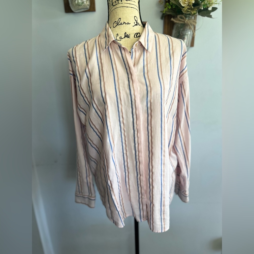 J.Jill blouse buttons up cotton with‎ metallic thread casual Office professional